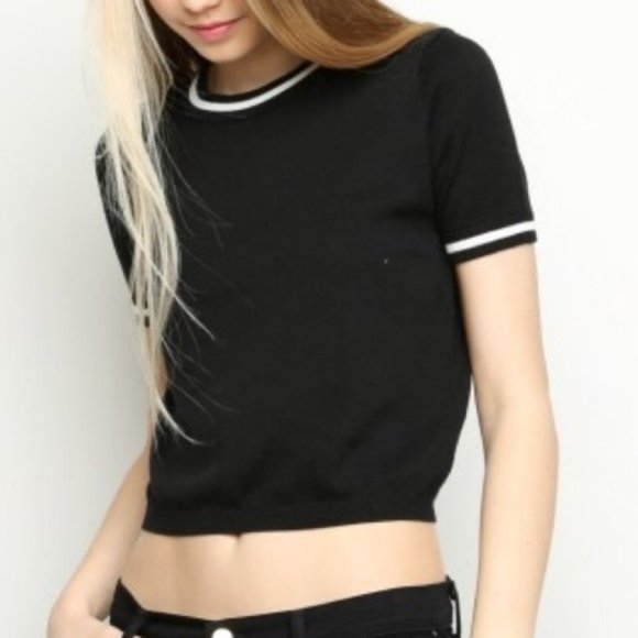 Brandy Melville Ringer Crop Knit Top - Picture 1 of 7